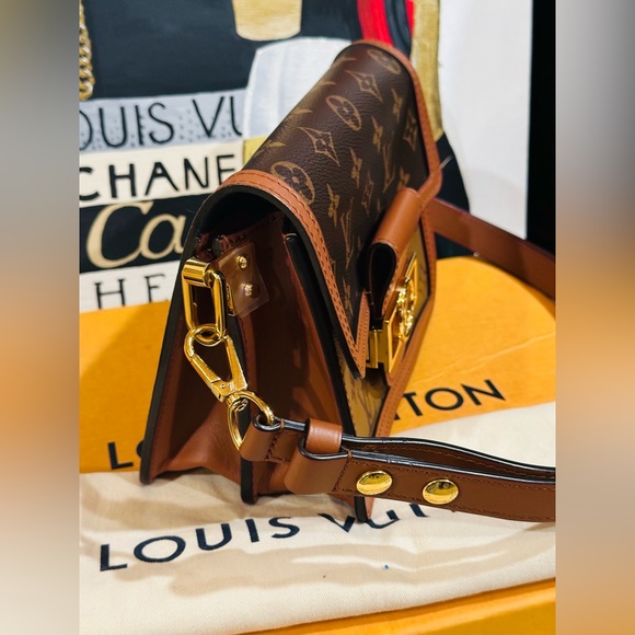 🔥 LOUIS VUITTON REVERSE MONOGRAM MINI DAUPHINE SHOULDER BAG FULL INCLUSION - Picture 8 of 17